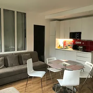 Tour Eiffel Rent Apartment Paris